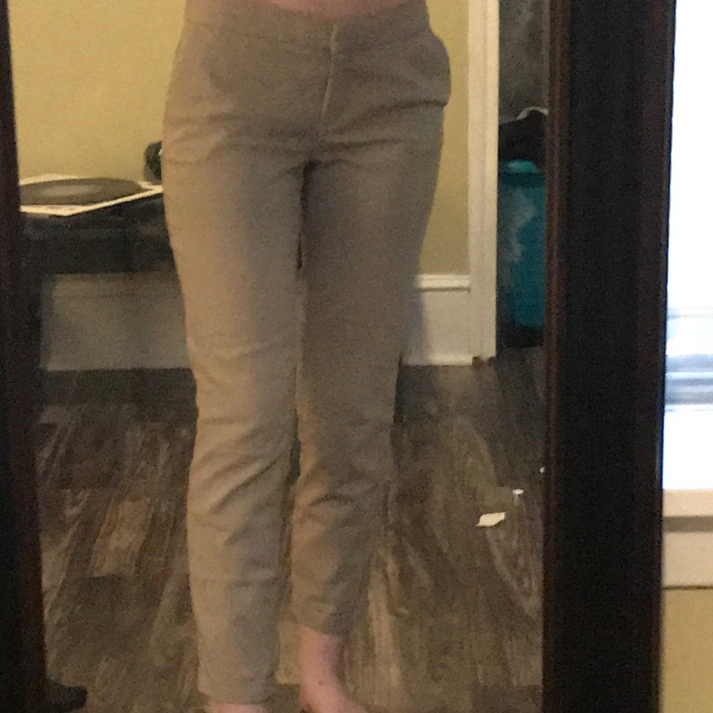 CAMEL CHINO PANTS